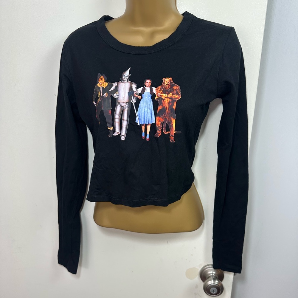 Dolls Kill Black Wizard of Oz Graphic Long Sleeve Crop Top